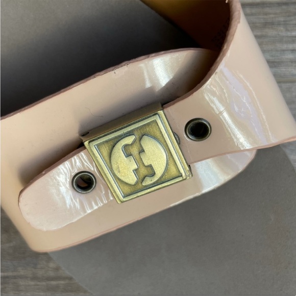 FLOGG Women's Melanie Slide Sandals - Picture 8 of 10